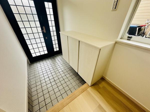 豊川市美幸町1丁目の玄関画像