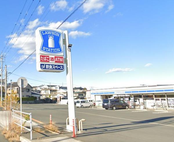 豊川市篠束町　２号棟のコンビニ画像