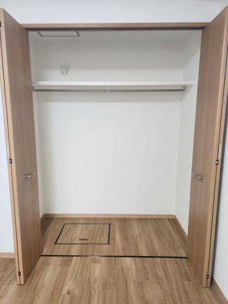 ピュアライフ草間Ⅲ 6階の収納画像