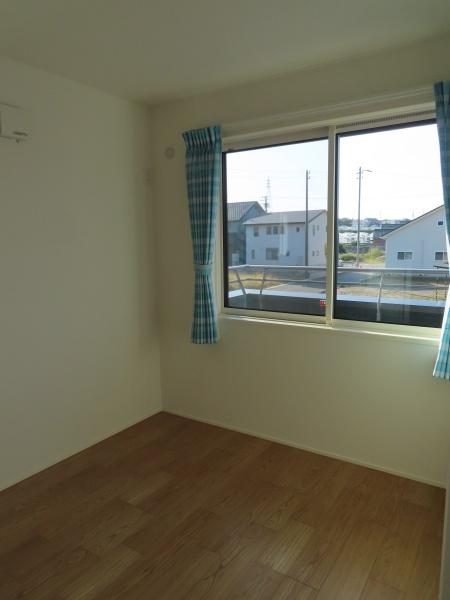 豊橋市大岩町字小山塚の洋室画像