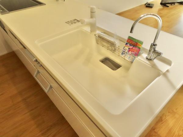 豊橋市大岩町字小山塚のキッチン画像