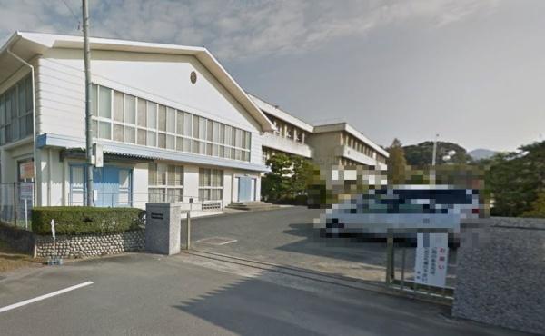 豊川市橋尾町第1期　2号棟の小学校画像
