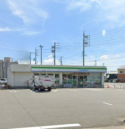 豊川市橋尾町第1期　2号棟のコンビニ画像