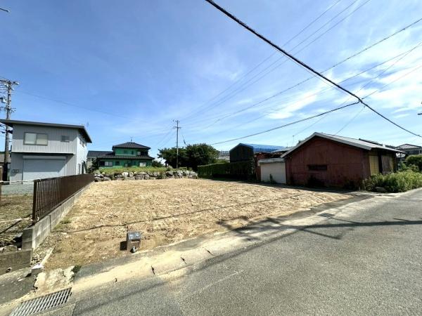 豊橋市前芝町西青　全1棟 新築一戸建