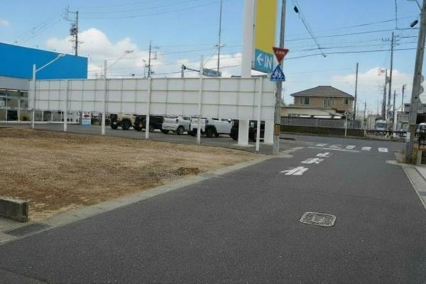 豊橋市下地町字瀬上の前面道路含む現地写真画像