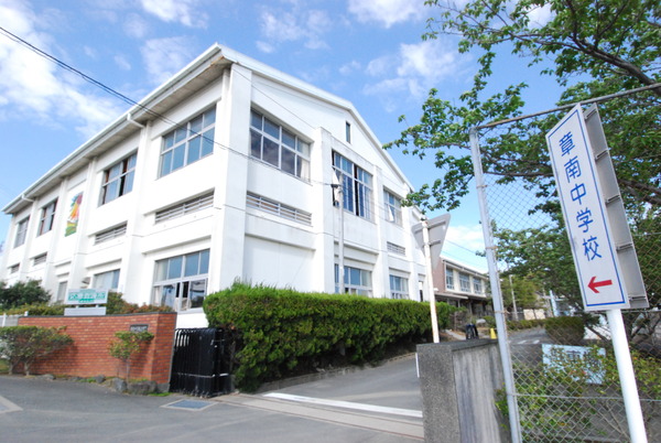 豊橋市杉山町第1期　全1棟の中学校画像