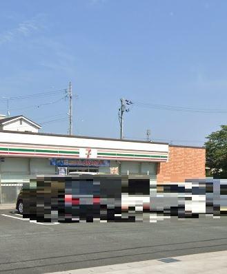 豊橋市西高師町沢向　4号棟のコンビニ画像