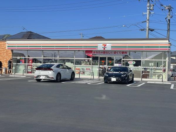 豊橋東脇4丁目第1期　3号棟のコンビニ画像