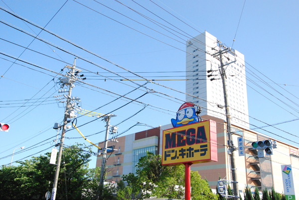 豊橋柳生川南部土地区画整理地内　2号棟のショッピング施設画像