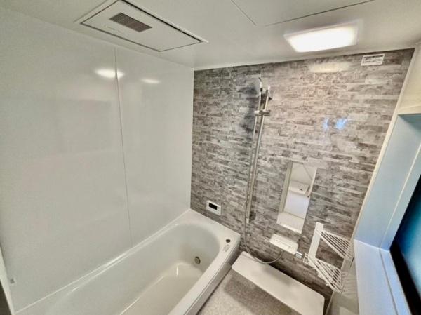 豊橋市北山町のバス画像