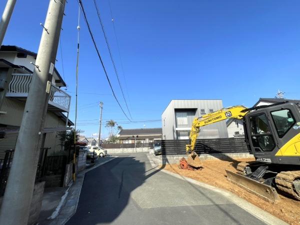 豊橋市西高師町西沢 全1棟の前面道路含む現地写真画像
