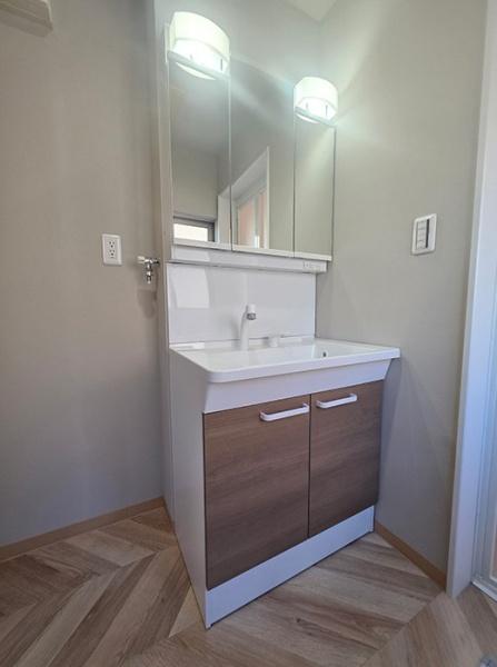 豊川市長沢町大覚の洗面台・洗面所画像