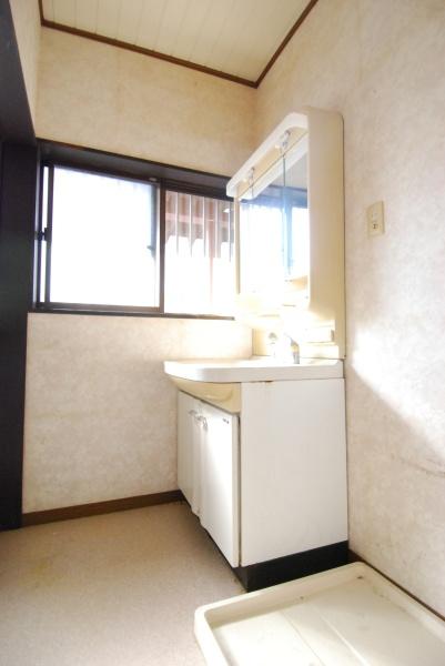 豊橋市高師町字北新切の洗面台・洗面所画像