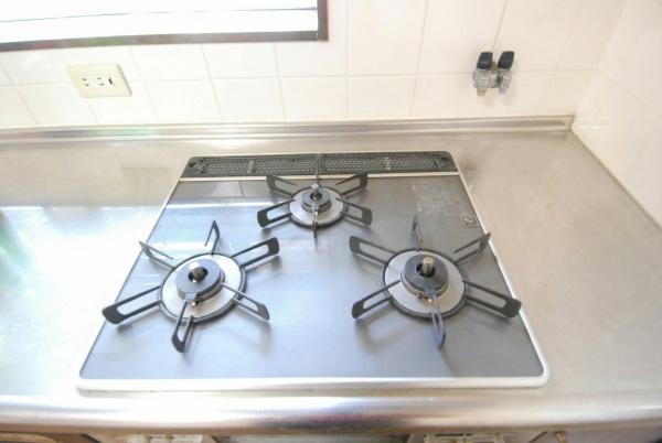 豊橋市高師町字北新切のキッチン画像