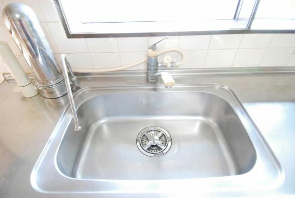 豊橋市高師町字北新切のキッチン画像