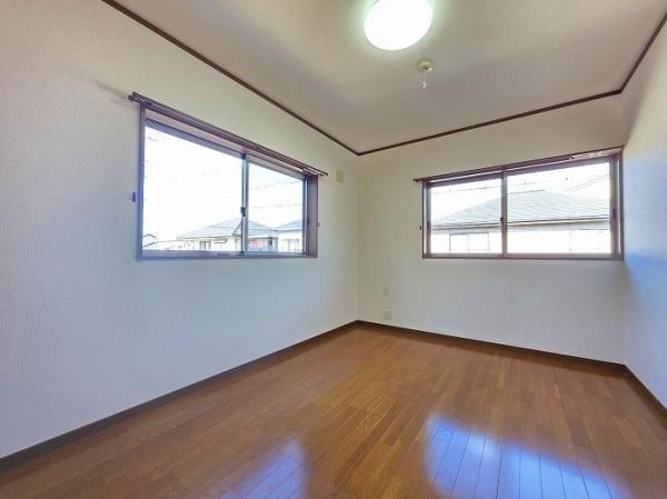 豊橋市忠興1丁目の洋室画像