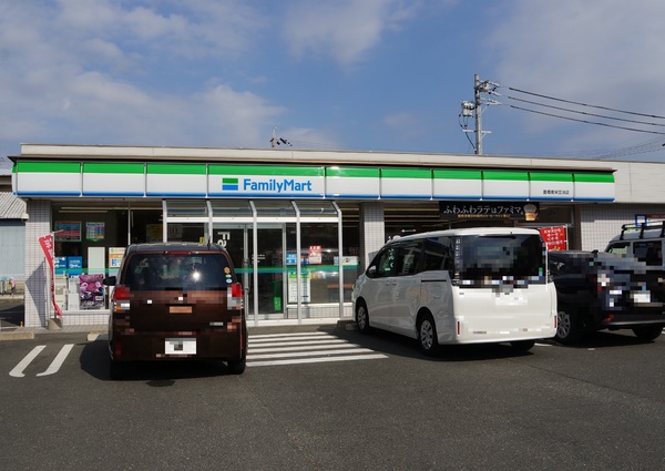 豊橋市曙町字松並　2号棟のコンビニ画像