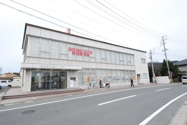 豊橋市大岩町字前荒田の銀行画像