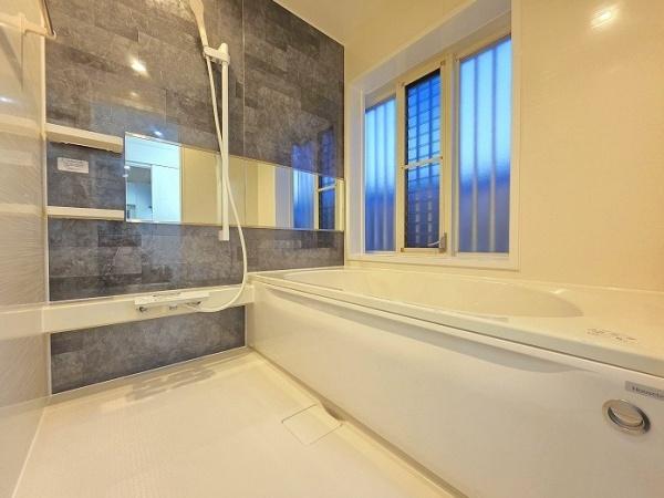 豊橋市大岩町字前荒田のバス画像