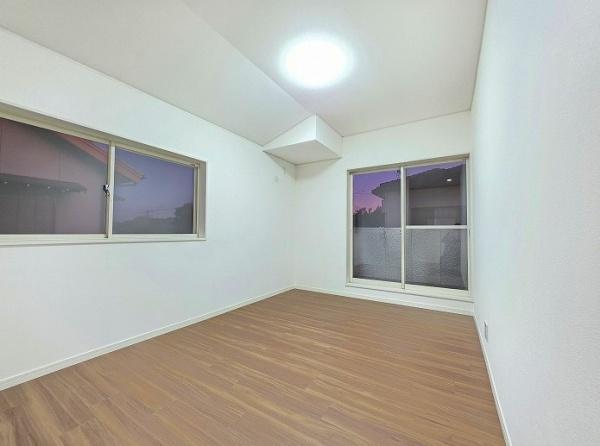 豊橋市大岩町字前荒田の洋室画像