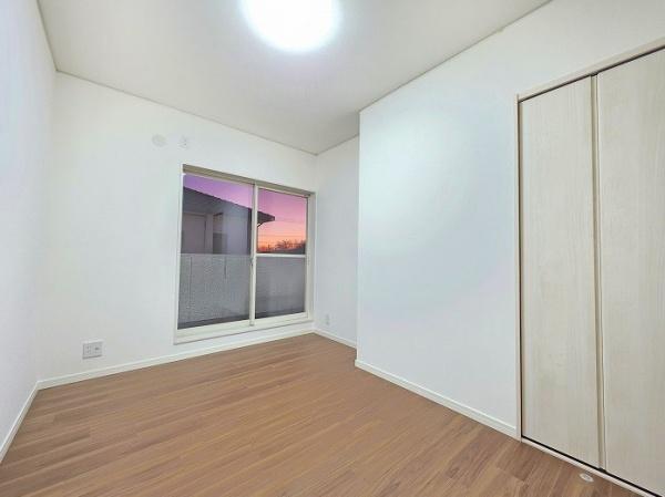 豊橋市大岩町字前荒田の洋室画像