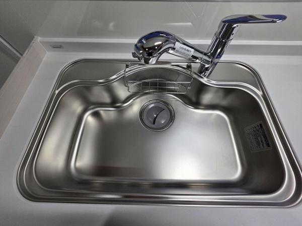 豊橋市大岩町字前荒田のキッチン画像