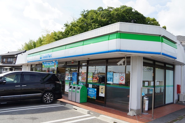 豊橋第27二川町のコンビニ画像