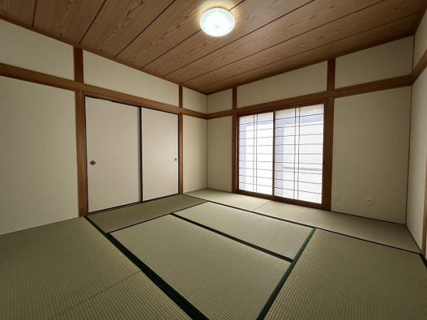 豊川市赤坂町東山の和室画像