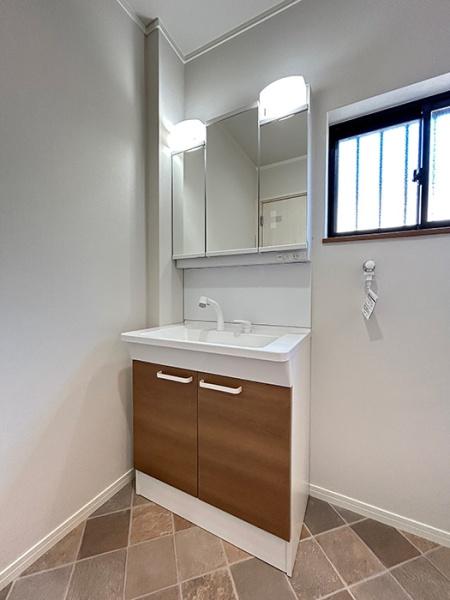 豊川市赤坂町東山の洗面台・洗面所画像