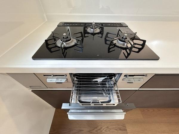 豊川市赤坂町東山のキッチン画像