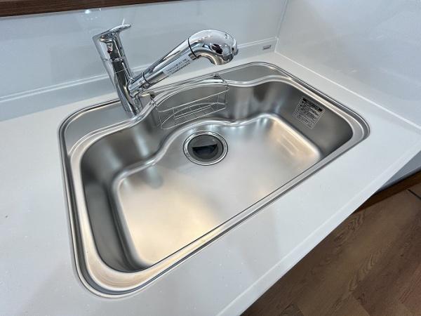 豊川市赤坂町東山のキッチン画像