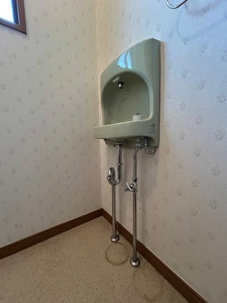 豊橋市大岩町北山のトイレ画像