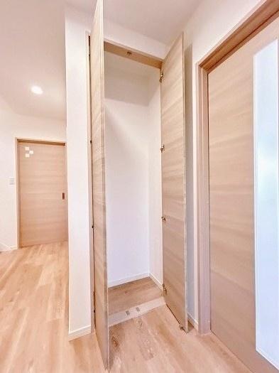 豊橋市野依町古川の玄関画像