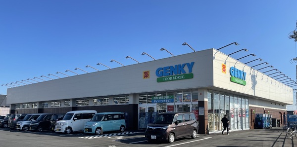 豊橋市三ノ輪町字本興寺のドラッグストア画像