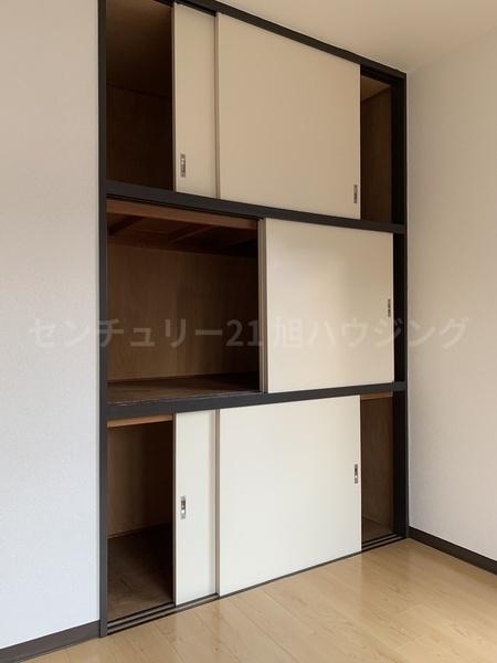 センチュリーチノの収納画像