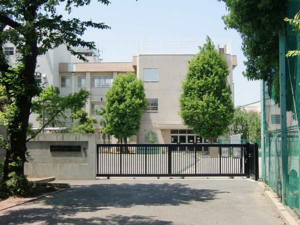グレーシアパーク調布国領の小学校画像