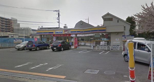 グレーシアパーク調布国領のコンビニ画像