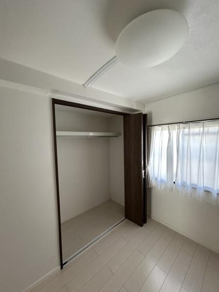 多摩川住宅ハー７号棟の収納画像