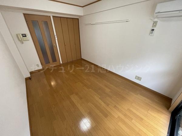 グランシャリオの洋室画像