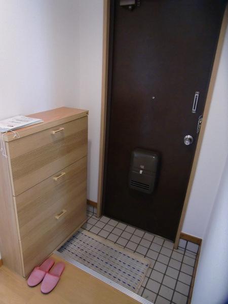 パレス中和泉の玄関画像