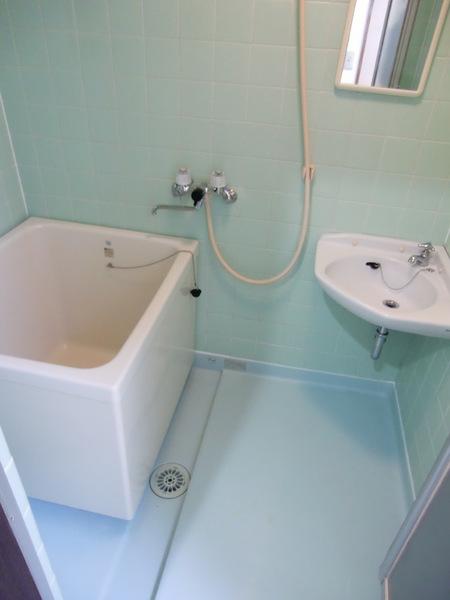 ハイツローズマローのバス画像