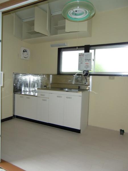 小黒荘のキッチン画像