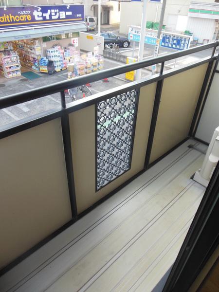 トゥインクルコート大町5番館のバルコニー画像