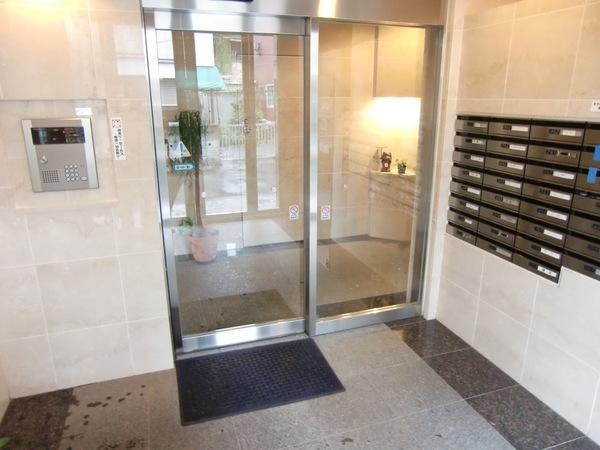 ジェルソミーナのエントランス画像