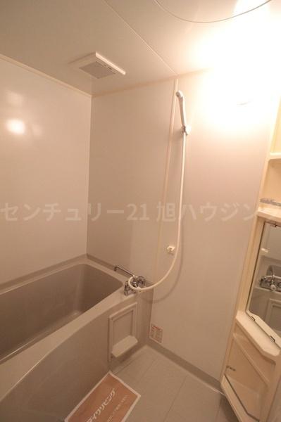 メゾンモナリエのバス画像