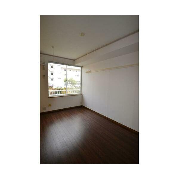 ハビタス調布のリビング画像