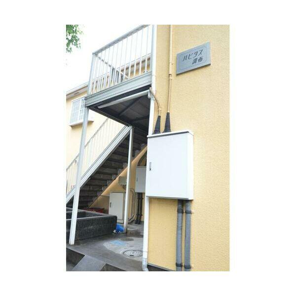 ハビタス調布のエントランス画像