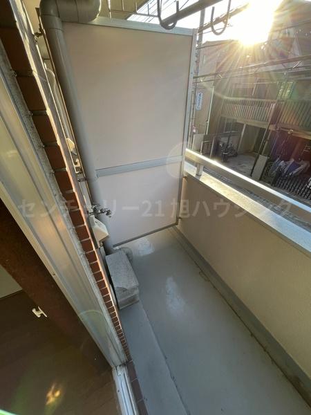 第二エステートオギモトのバルコニー画像