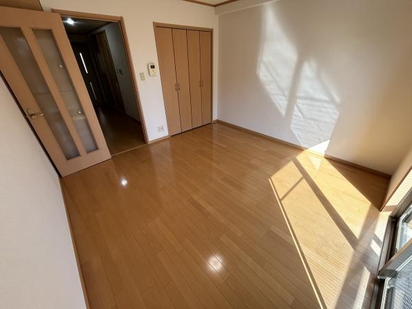 グランシャリオ2のリビング画像