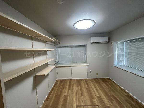 キャナール壱番館のリビング画像